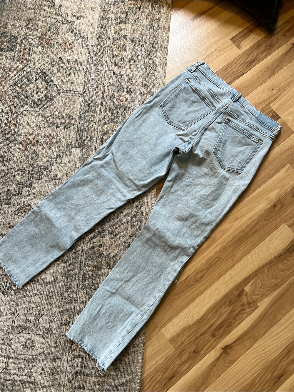 Abercrombie High Rise Skinny Jeans - Picture 3 of 3